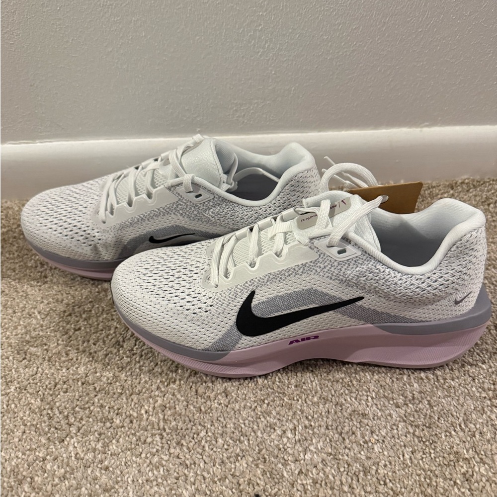Nike Women's Air Winflo Shoes